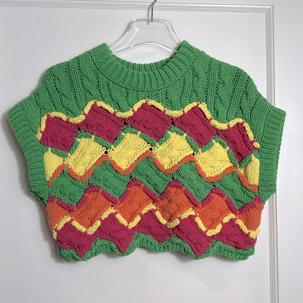 Zara Cropped Chunky Knit Vest Small